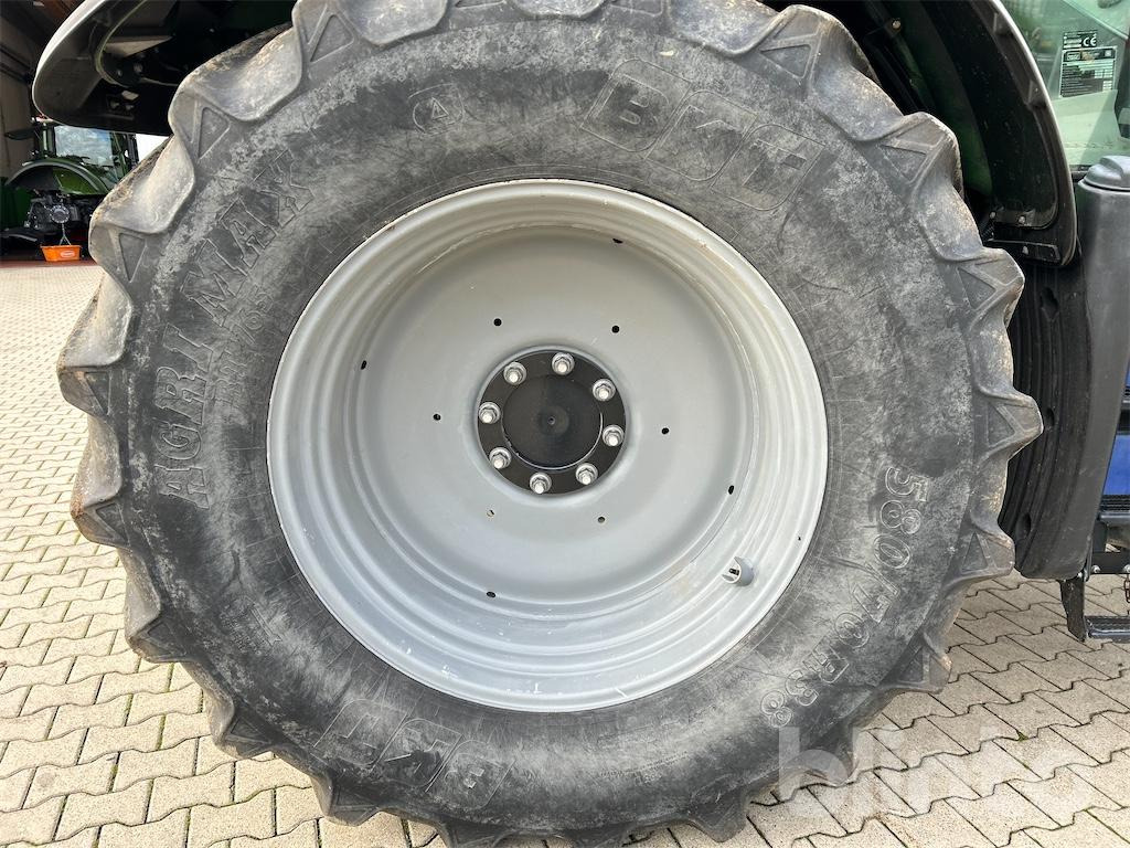 Farm tractor Deutz-Fahr 6165: picture 8