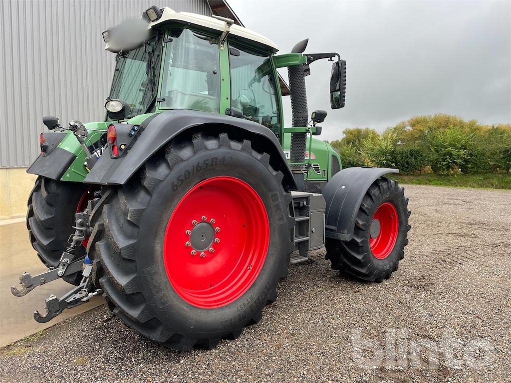 Fendt 820 Vario (2010) - Farm tractor: picture 4 Fendt 820 Vario (2010) - Farm tractor: picture 4