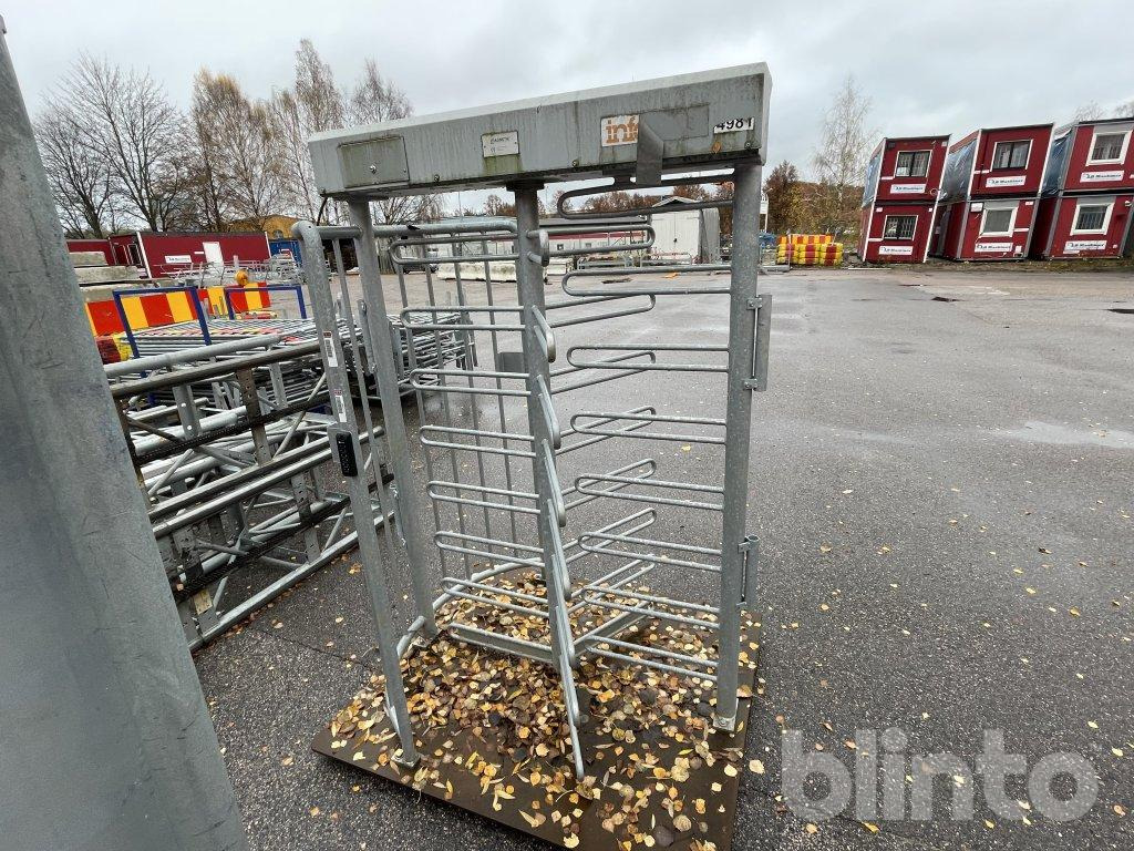 Infobric - Tool/ Equipment: picture 1 Infobric - Tool/ Equipment: picture 1