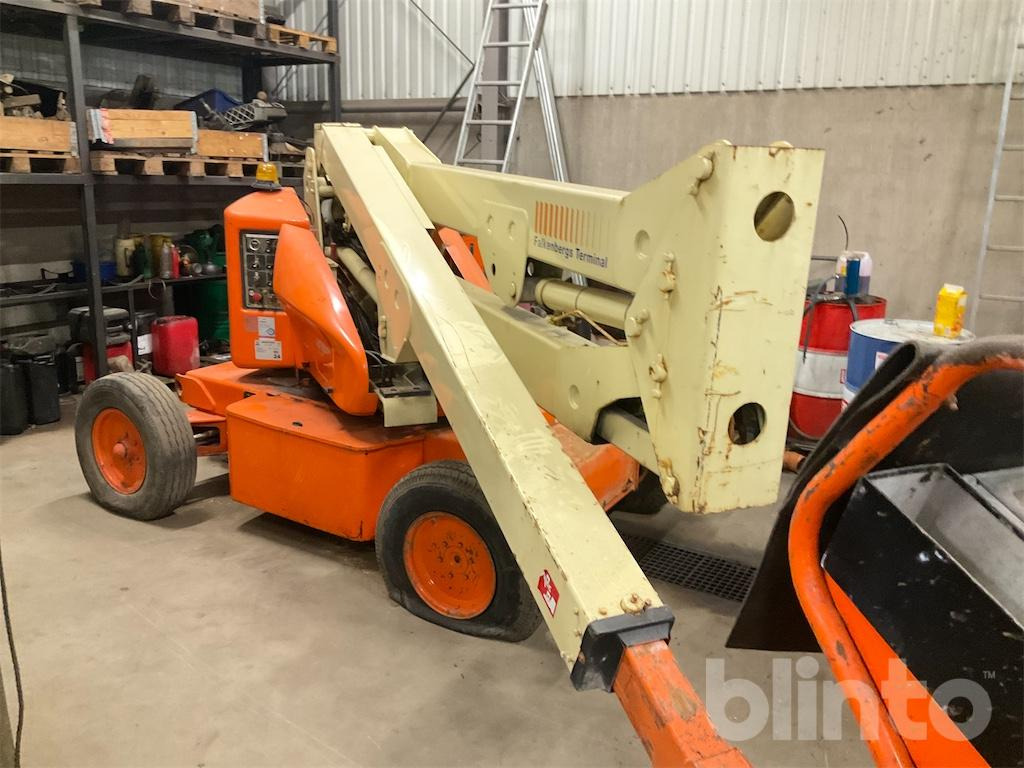 JLG Lift 45 electric - Articulated boom: picture 2 JLG Lift 45 electric - Articulated boom: picture 2