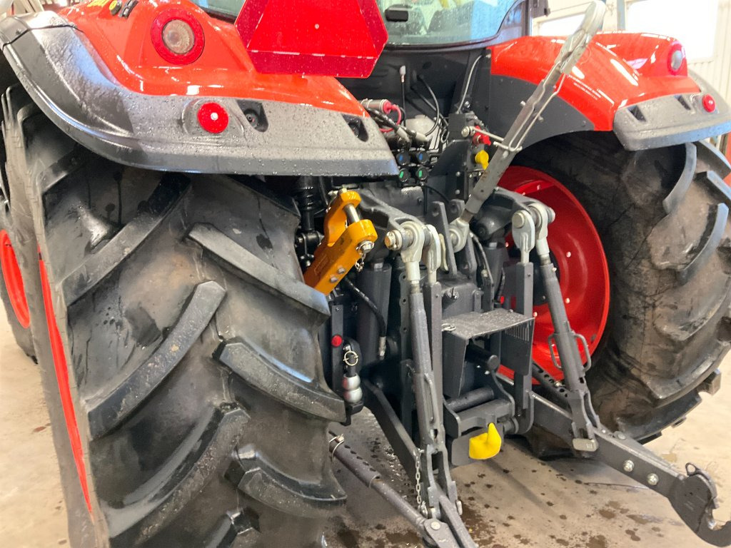 Farm tractor KUBOTA: picture 26 Farm tractor KUBOTA: picture 26