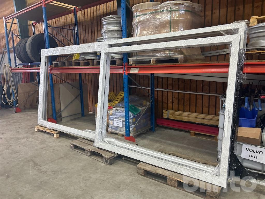 Komplett - Tool/ Equipment: picture 2 Komplett - Tool/ Equipment: picture 2