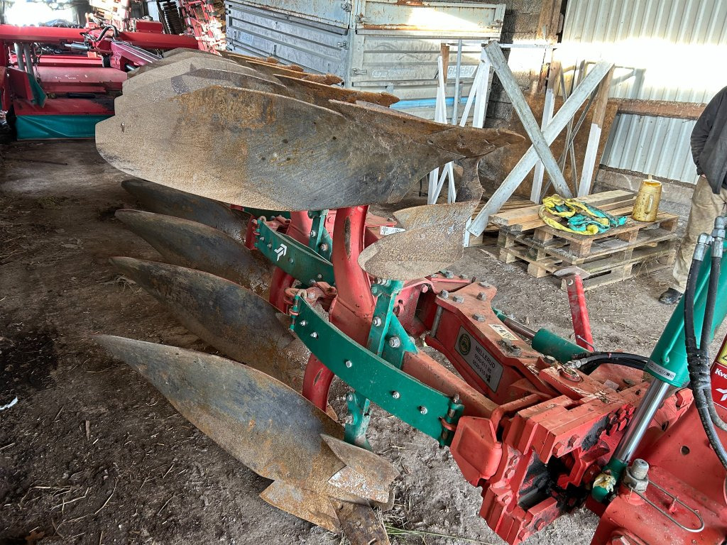 Kverneland ES85 200 - Plow: picture 3 Kverneland ES85 200 - Plow: picture 3