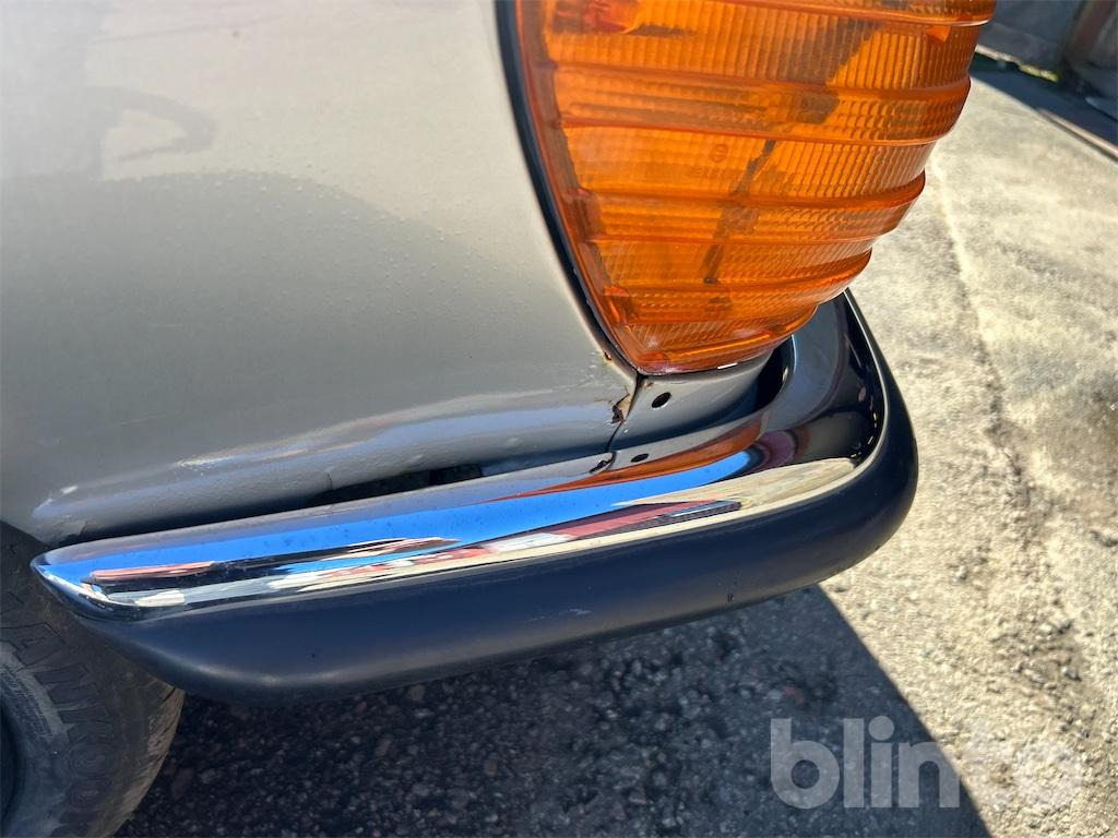 Mercedes 350 SL - Car: picture 5 Mercedes 350 SL - Car: picture 5