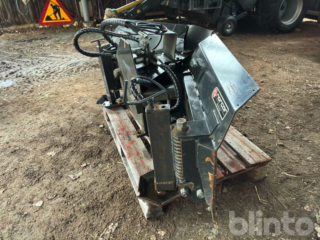 Norcar/Avant - Snow plough: picture 2 Norcar/Avant - Snow plough: picture 2