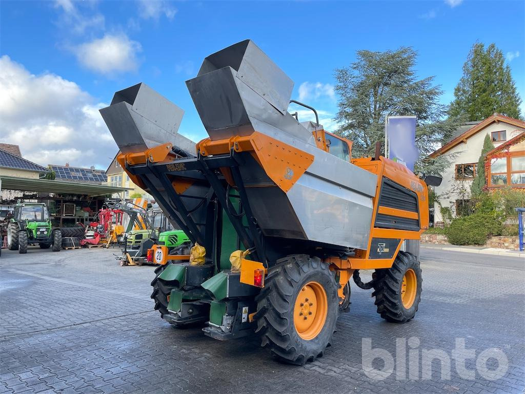 Pellenc 3200 (2000) - Grape harvesting machine: picture 3 Pellenc 3200 (2000) - Grape harvesting machine: picture 3