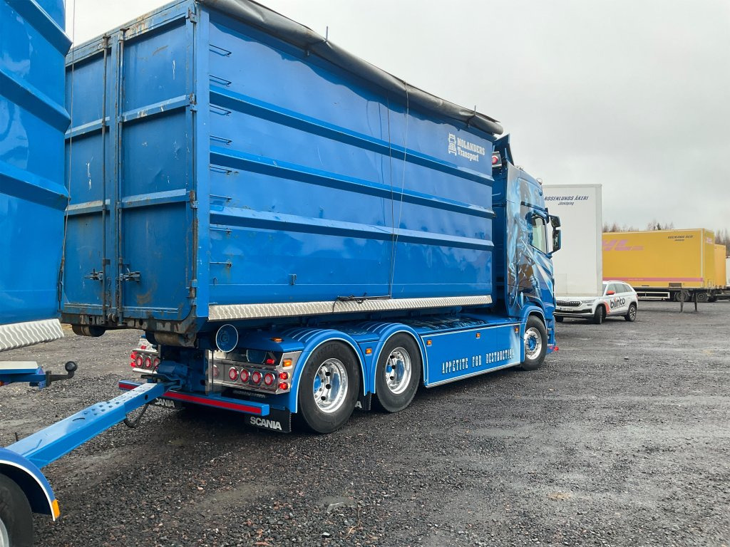 SCANIA S660 - Hook lift truck: picture 5 SCANIA S660 - Hook lift truck: picture 5