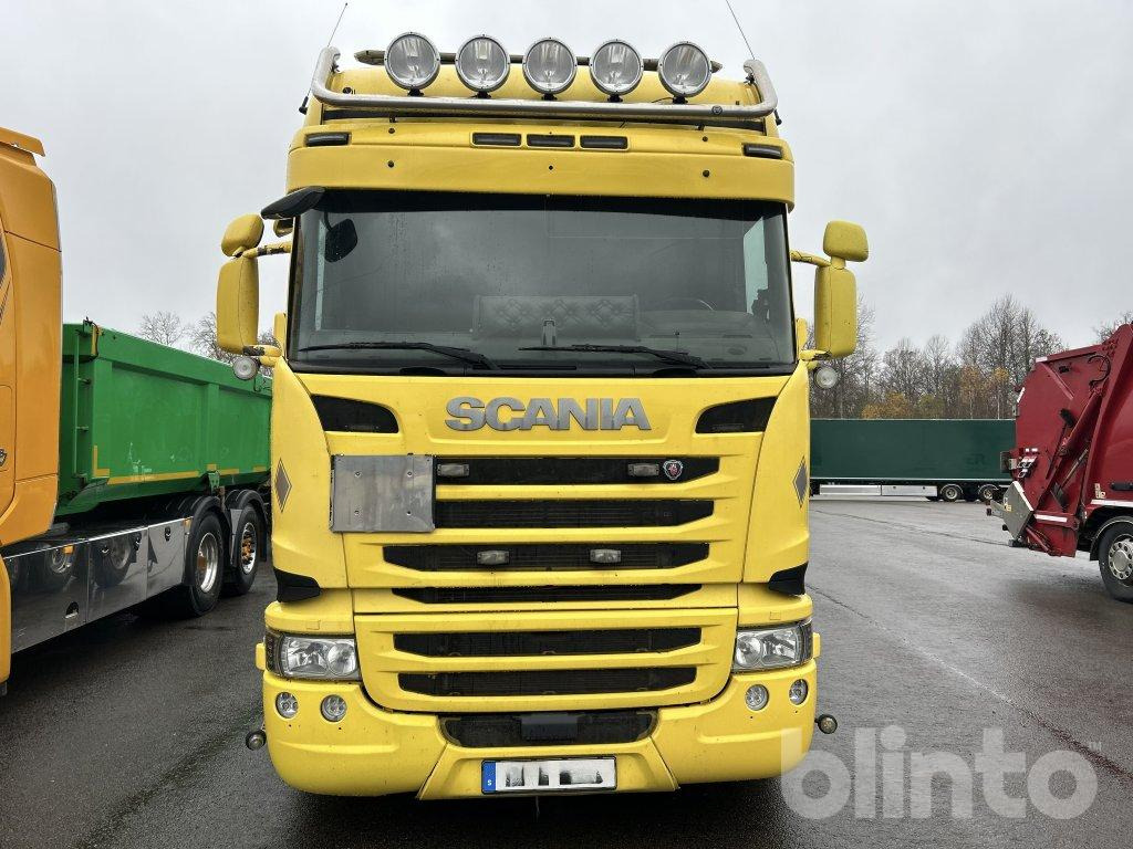 SCANIA - Hook lift truck: picture 2 SCANIA - Hook lift truck: picture 2