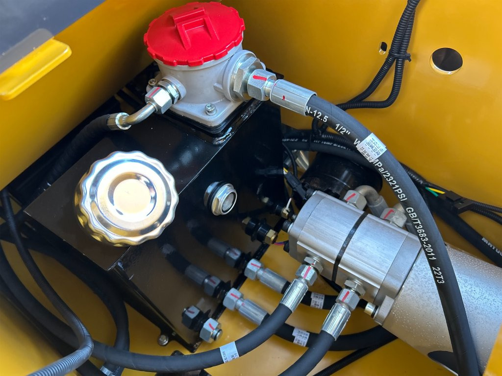 Skid steer loader Skid steer loader YC390: picture 45 Skid steer loader Skid steer loader YC390: picture 45