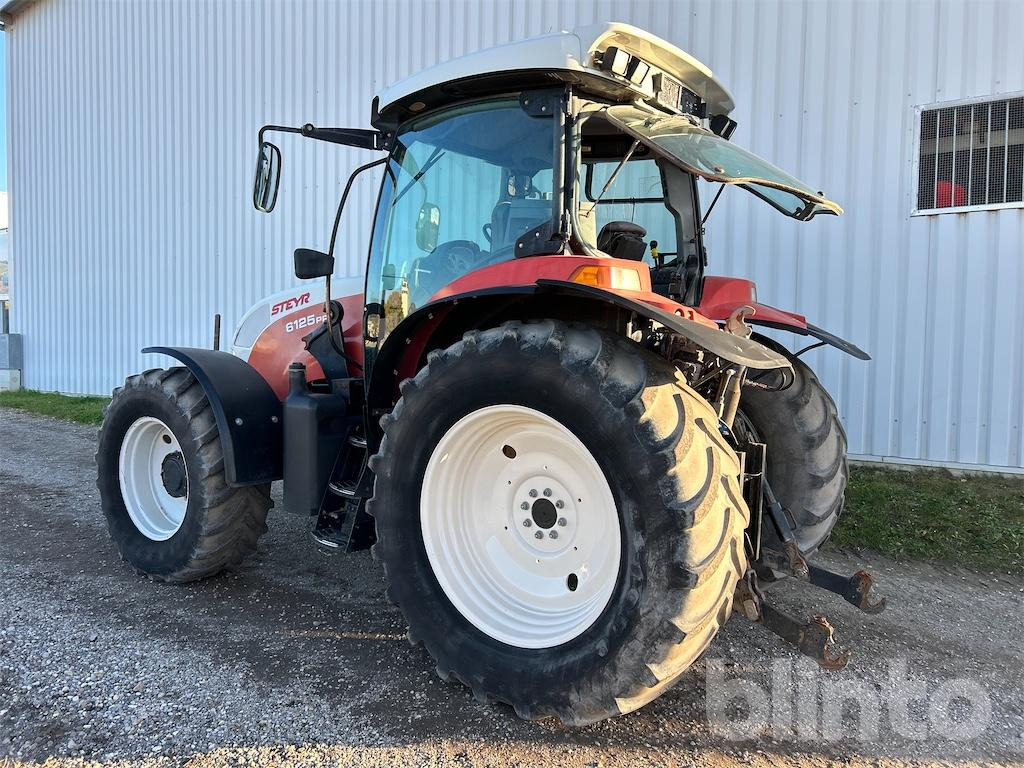 Steyr 6125 Profi mit Frontladerkonsole (Stoll) - Farm tractor: picture 2 Steyr 6125 Profi mit Frontladerkonsole (Stoll) - Farm tractor: picture 2