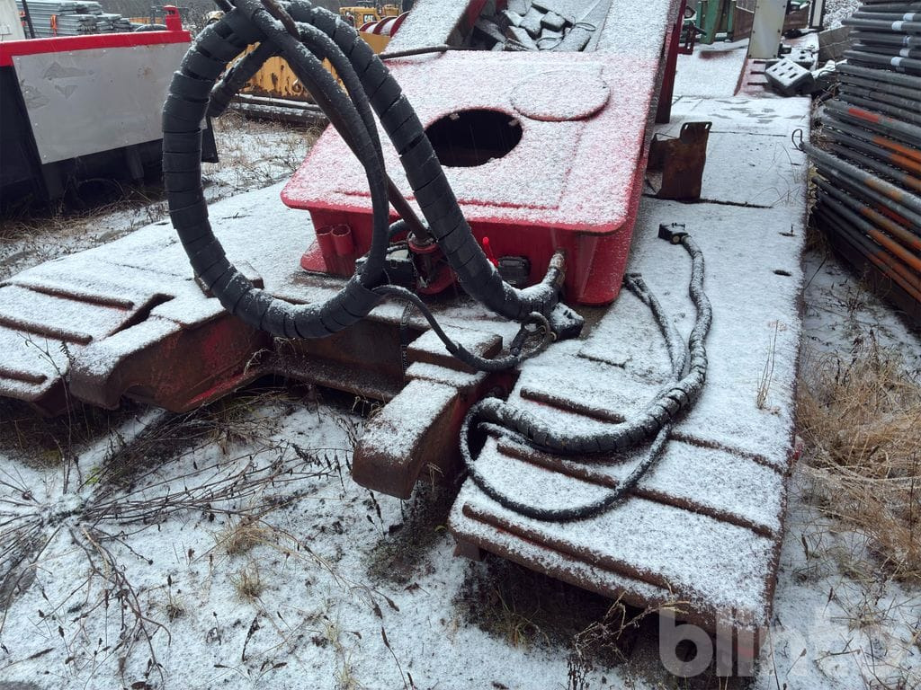 Low loader semi-trailer TRAILERSPEC. AB T-70-3-K: picture 12 Low loader semi-trailer TRAILERSPEC. AB T-70-3-K: picture 12