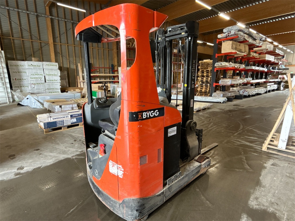 Toyota RRE160 BT reflex - Reach truck: picture 5 Toyota RRE160 BT reflex - Reach truck: picture 5