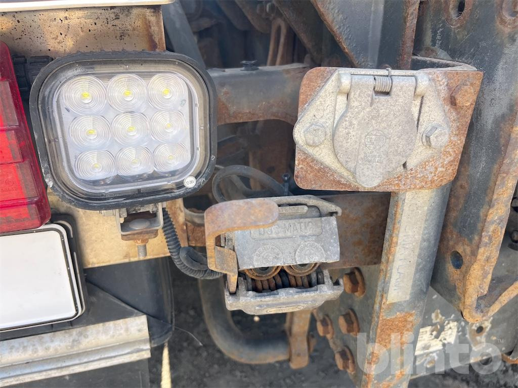 Truck MERCEDES BENZ Actros 930,24 V8: picture 30