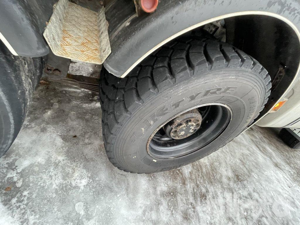 Hook lift truck VOLVO FH 480 8*2: picture 11