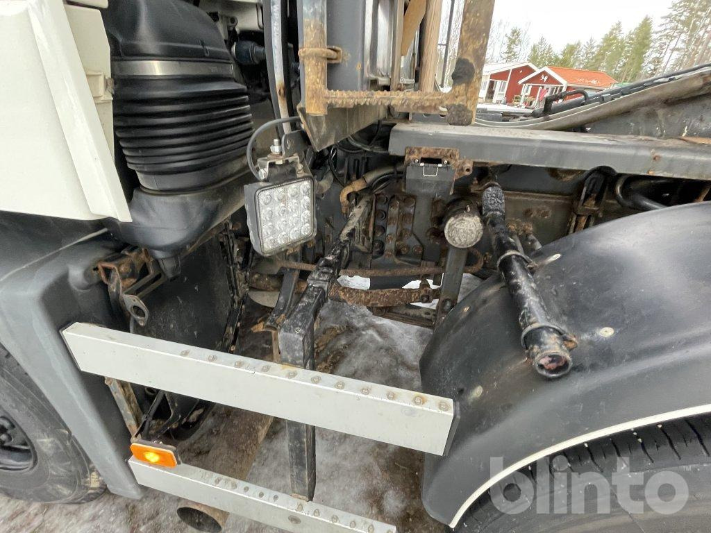 Hook lift truck VOLVO FH 480 8*2: picture 32