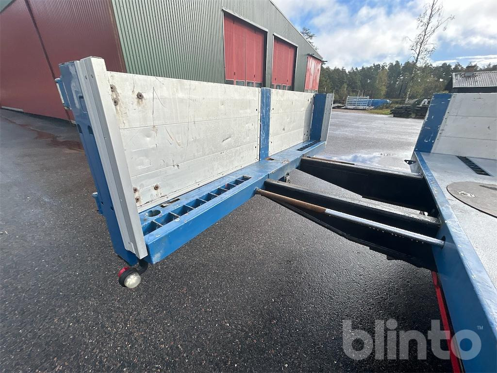 Dropside/ Flatbed truck, Crane truck VOLVO FH 8*4 Palfinger PK: picture 45