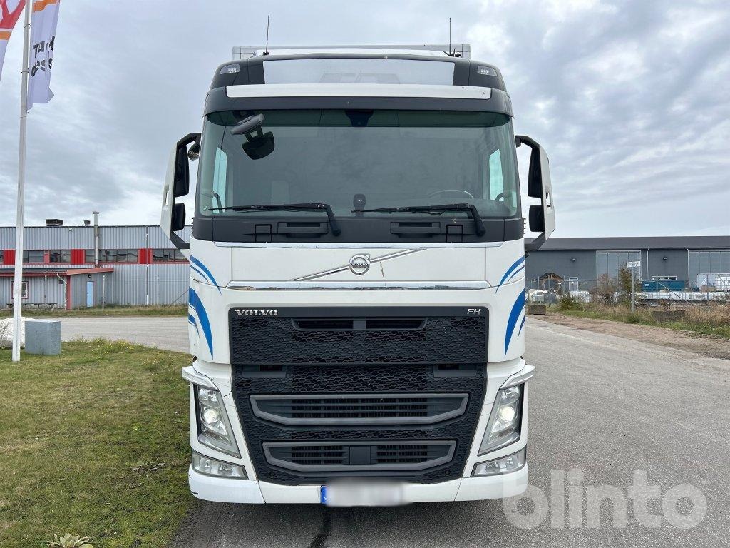 VOLVO FH - Refrigerator truck: picture 2 VOLVO FH - Refrigerator truck: picture 2