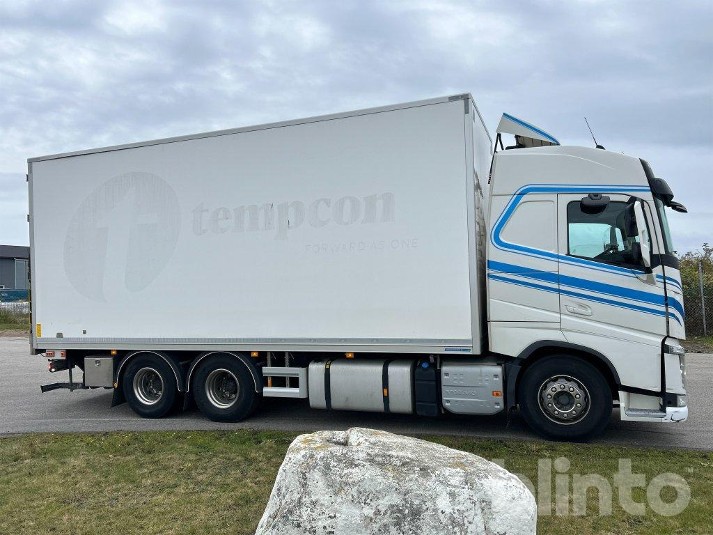 VOLVO FH - Refrigerator truck: picture 4 VOLVO FH - Refrigerator truck: picture 4