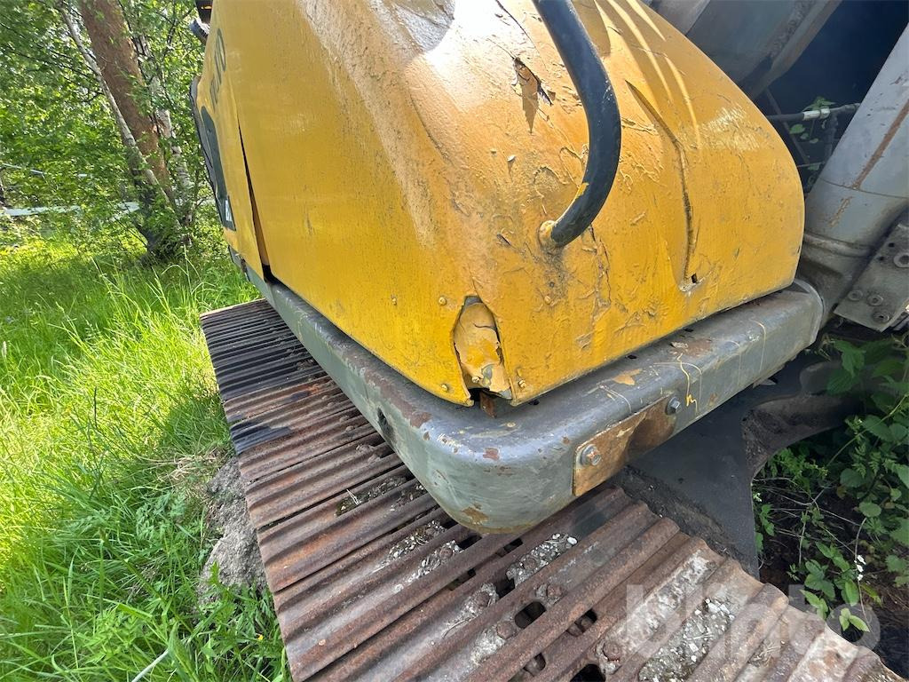 Crawler excavator Volvo EC160 P: picture 15