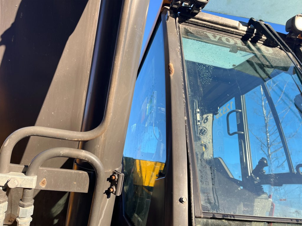 Crawler excavator Volvo EC235EL: picture 26 Crawler excavator Volvo EC235EL: picture 26