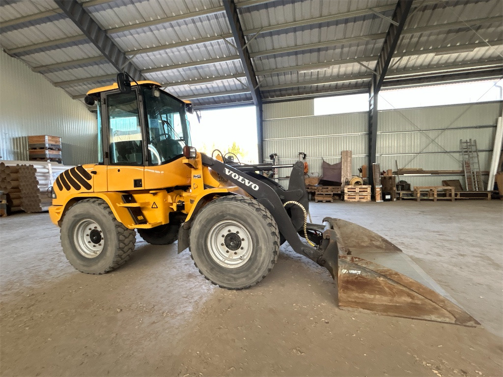 Volvo L30B PRO - Wheel loader: picture 4 Volvo L30B PRO - Wheel loader: picture 4