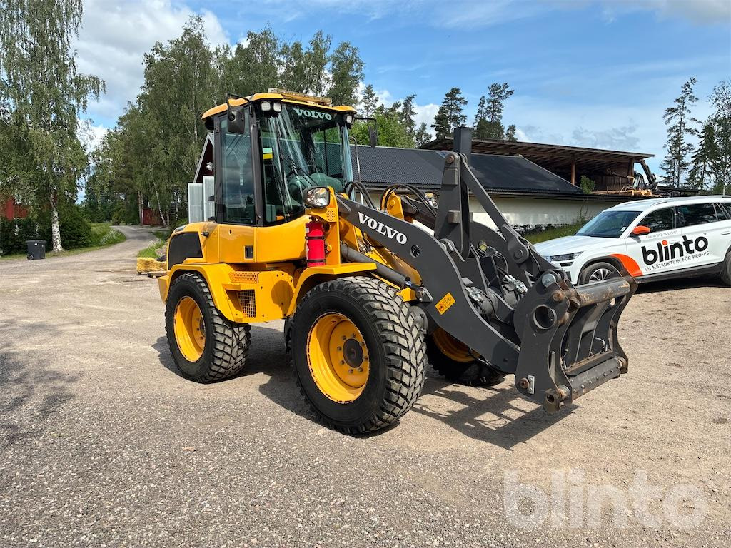 Volvo L35G - Wheel loader: picture 3 Volvo L35G - Wheel loader: picture 3