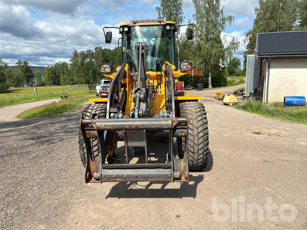 Volvo L35G - Wheel loader: picture 2 Volvo L35G - Wheel loader: picture 2