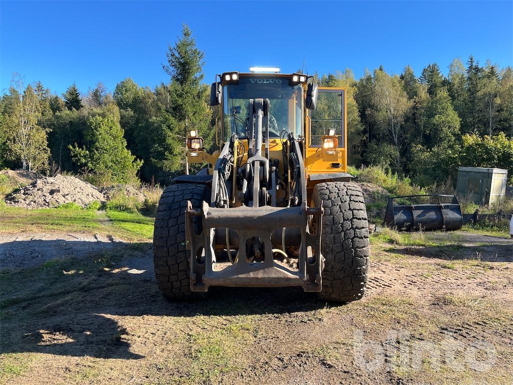 Volvo L90E - Wheel loader: picture 2 Volvo L90E - Wheel loader: picture 2