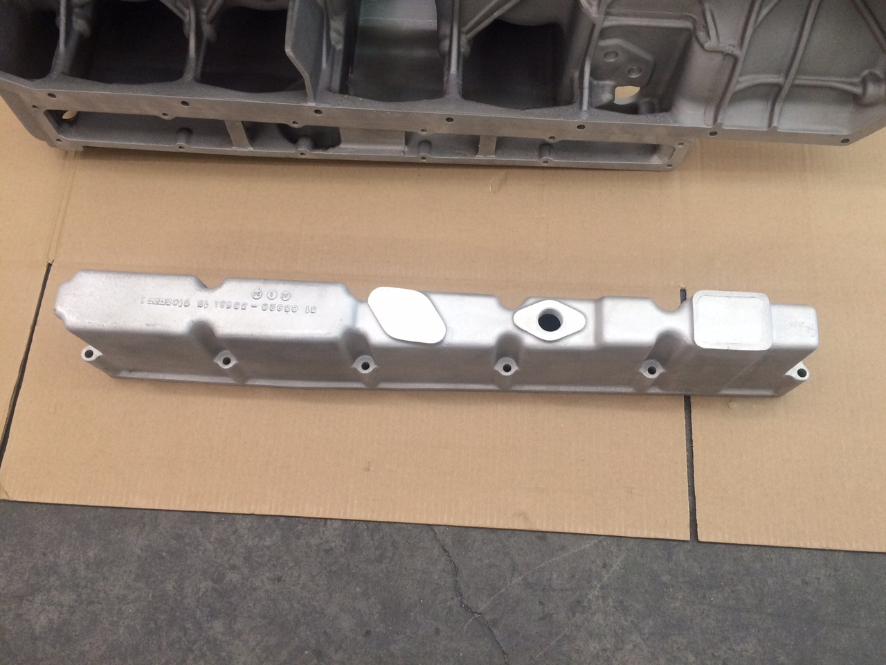 COPPA OLIO MAN 51058015690 + COPERCHIO COPPA OLIO MAN 51058200086 - Oil pan: picture 3 COPPA OLIO MAN 51058015690 + COPERCHIO COPPA OLIO MAN 51058200086 - Oil pan: picture 3