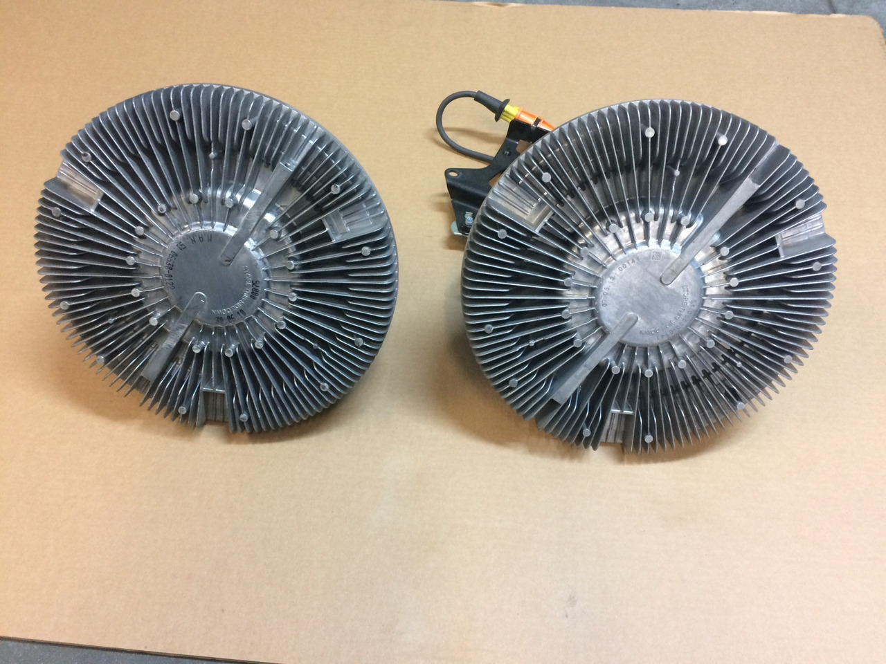 GIUNTO VENTOLA MAN 51066300122 / 51066300141 - Fan for Truck: picture 3 GIUNTO VENTOLA MAN 51066300122 / 51066300141 - Fan for Truck: picture 3