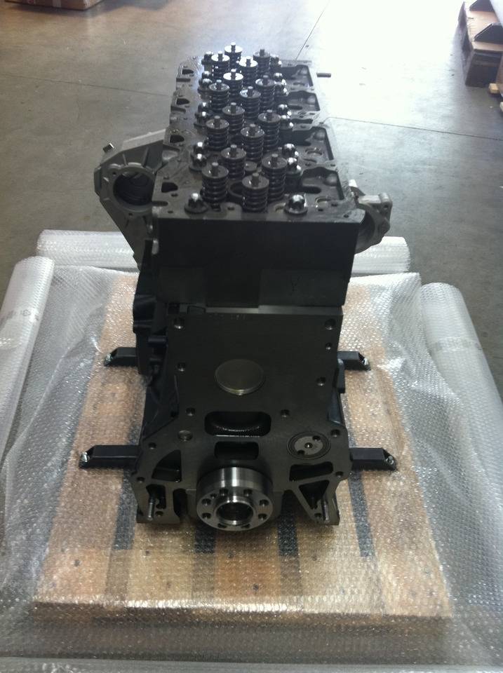 MOTORE MAN D0834LOH52 - Engine: picture 4 MOTORE MAN D0834LOH52 - Engine: picture 4