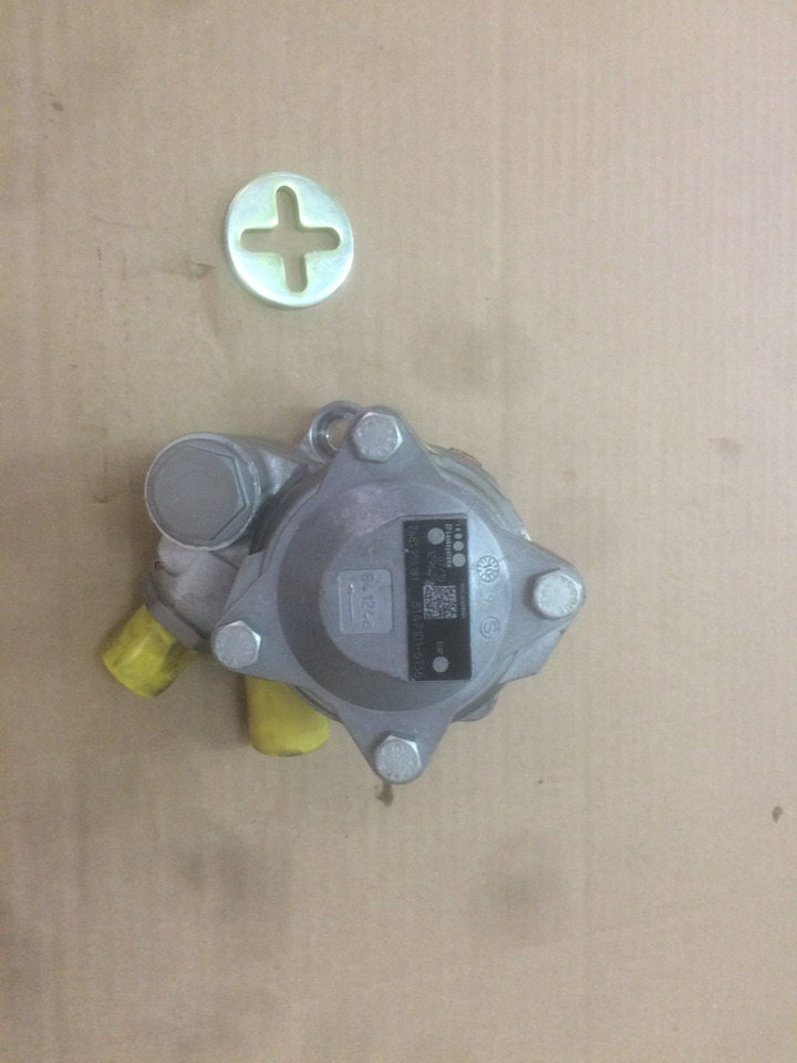 POMPA IDRAULICA MAN / ZF - Hydraulic pump: picture 1 POMPA IDRAULICA MAN / ZF - Hydraulic pump: picture 1