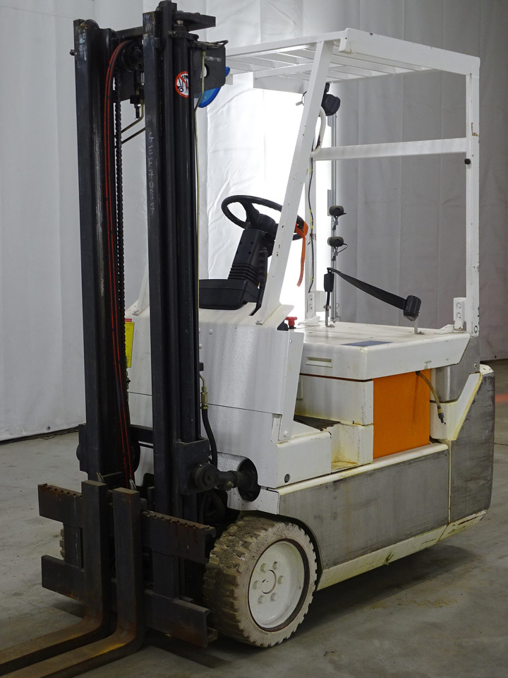 Clark CTM16SXE98 - Electric forklift: picture 1 Clark CTM16SXE98 - Electric forklift: picture 1