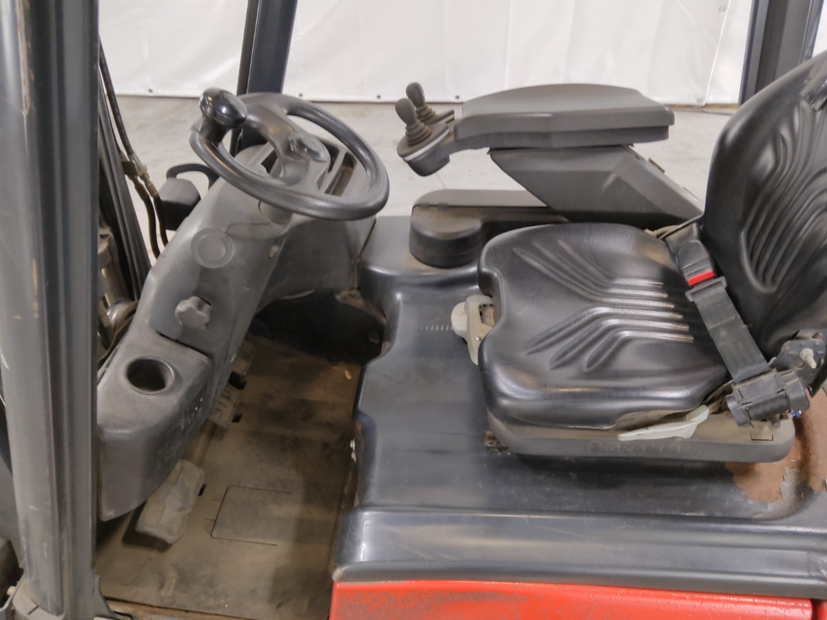 Linde E14-01 - Electric forklift: picture 3 Linde E14-01 - Electric forklift: picture 3