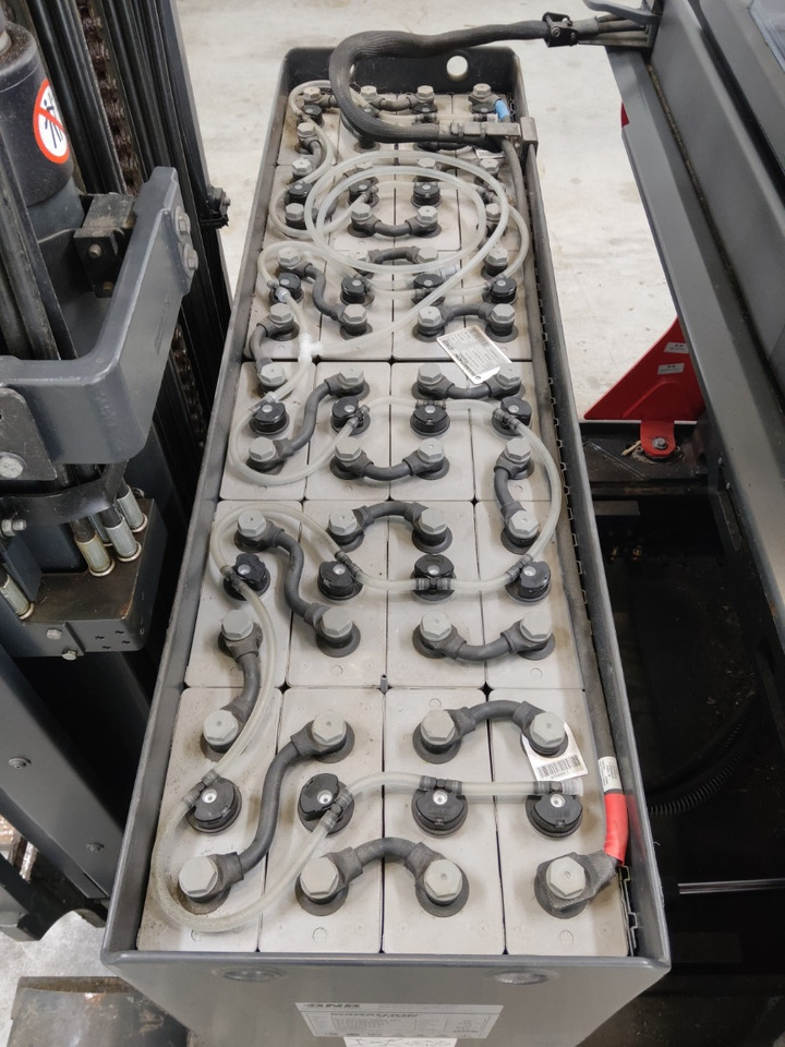 Linde R14-01 - Reach truck: picture 4 Linde R14-01 - Reach truck: picture 4