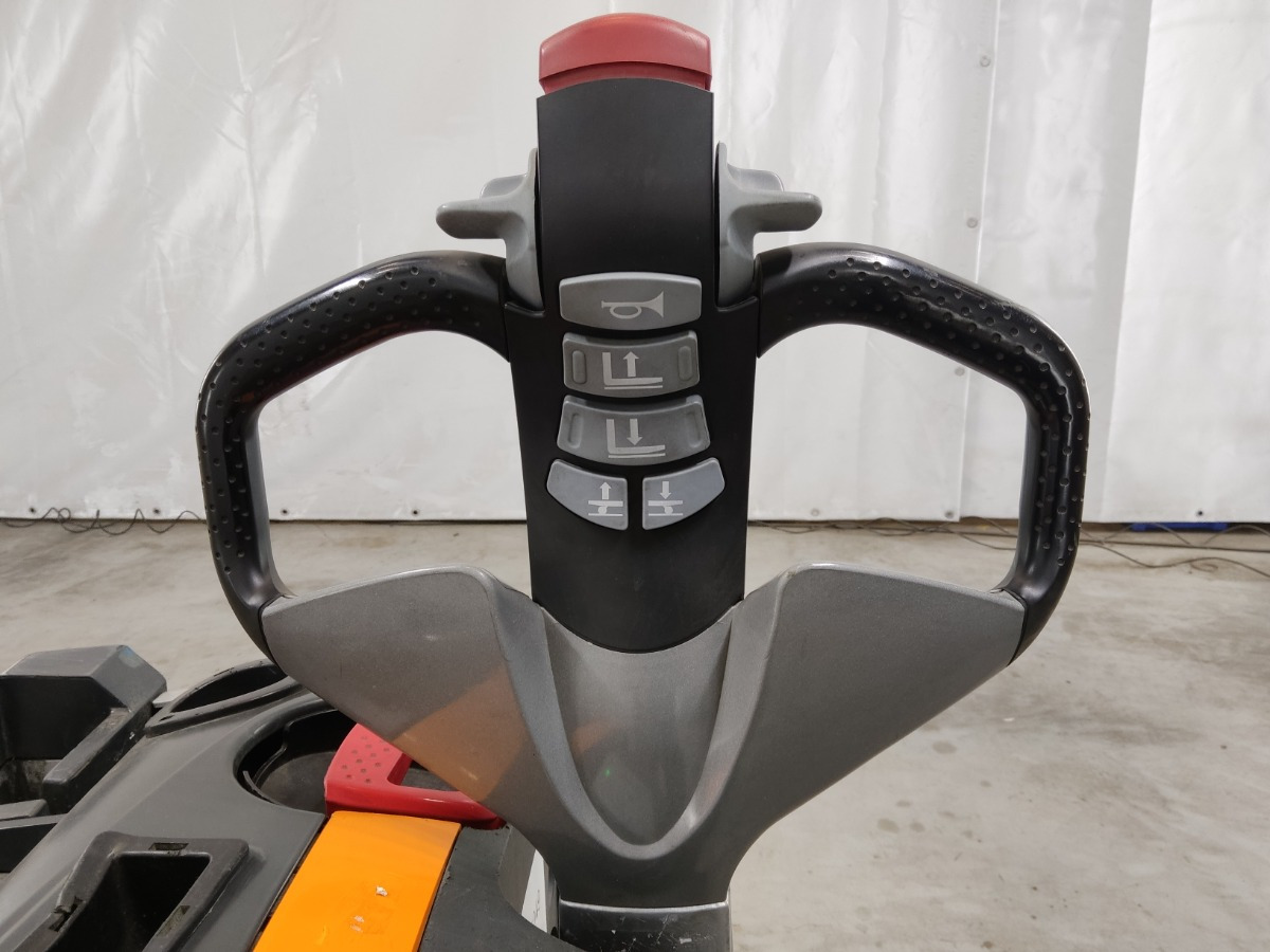 Still EXU-H18 - Stacker: picture 3 Still EXU-H18 - Stacker: picture 3