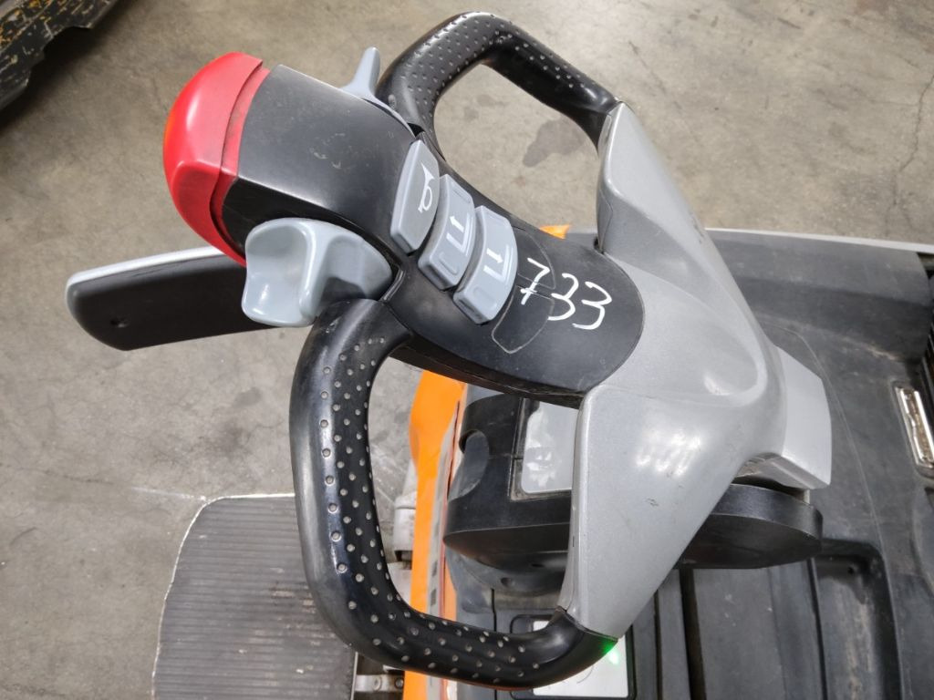 Still EXV-SF16 - Stacker: picture 3 Still EXV-SF16 - Stacker: picture 3