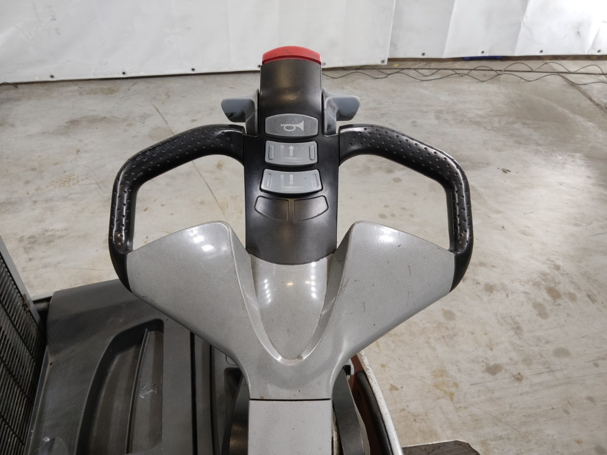 Still EXV-SF16 - Stacker: picture 3 Still EXV-SF16 - Stacker: picture 3