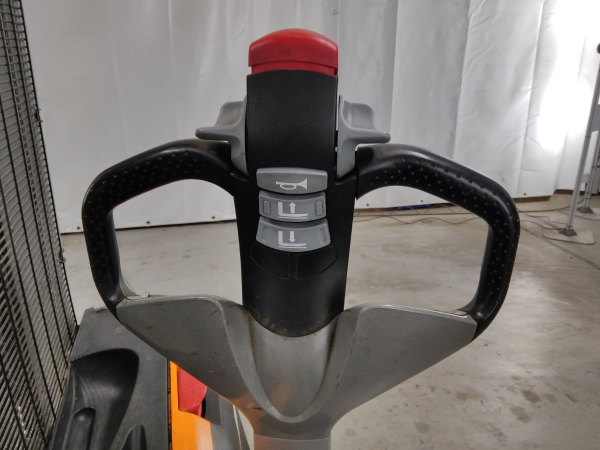 Still EXV10 - Stacker: picture 3 Still EXV10 - Stacker: picture 3