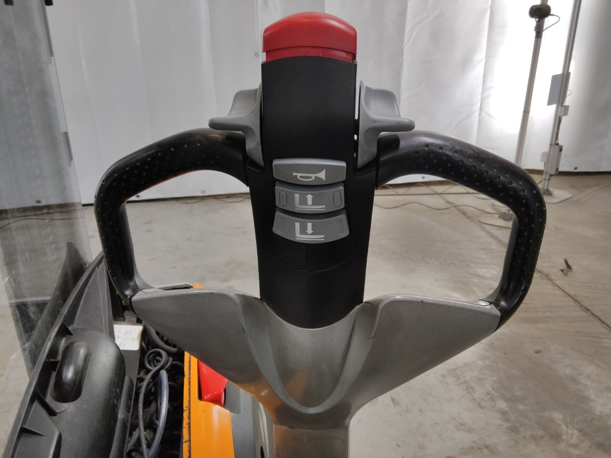 Still EXV12 - Stacker: picture 3 Still EXV12 - Stacker: picture 3