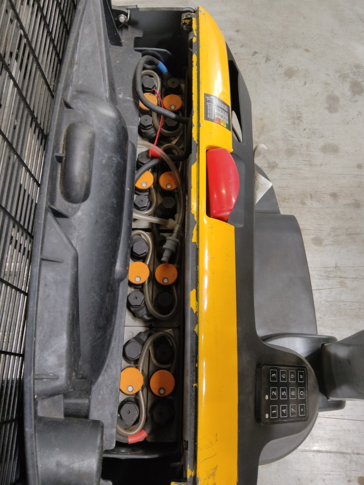 Still EXV12 - Stacker: picture 4 Still EXV12 - Stacker: picture 4