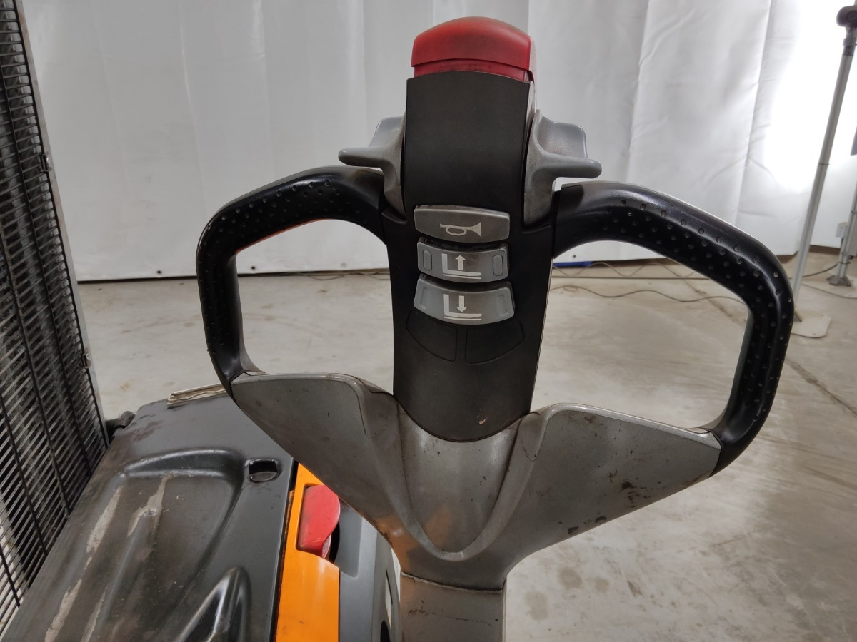 Still EXV14C - Stacker: picture 3 Still EXV14C - Stacker: picture 3