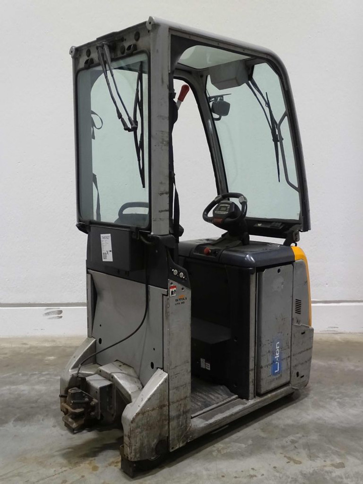 Still LTX50 - Tow tractor: picture 2 Still LTX50 - Tow tractor: picture 2