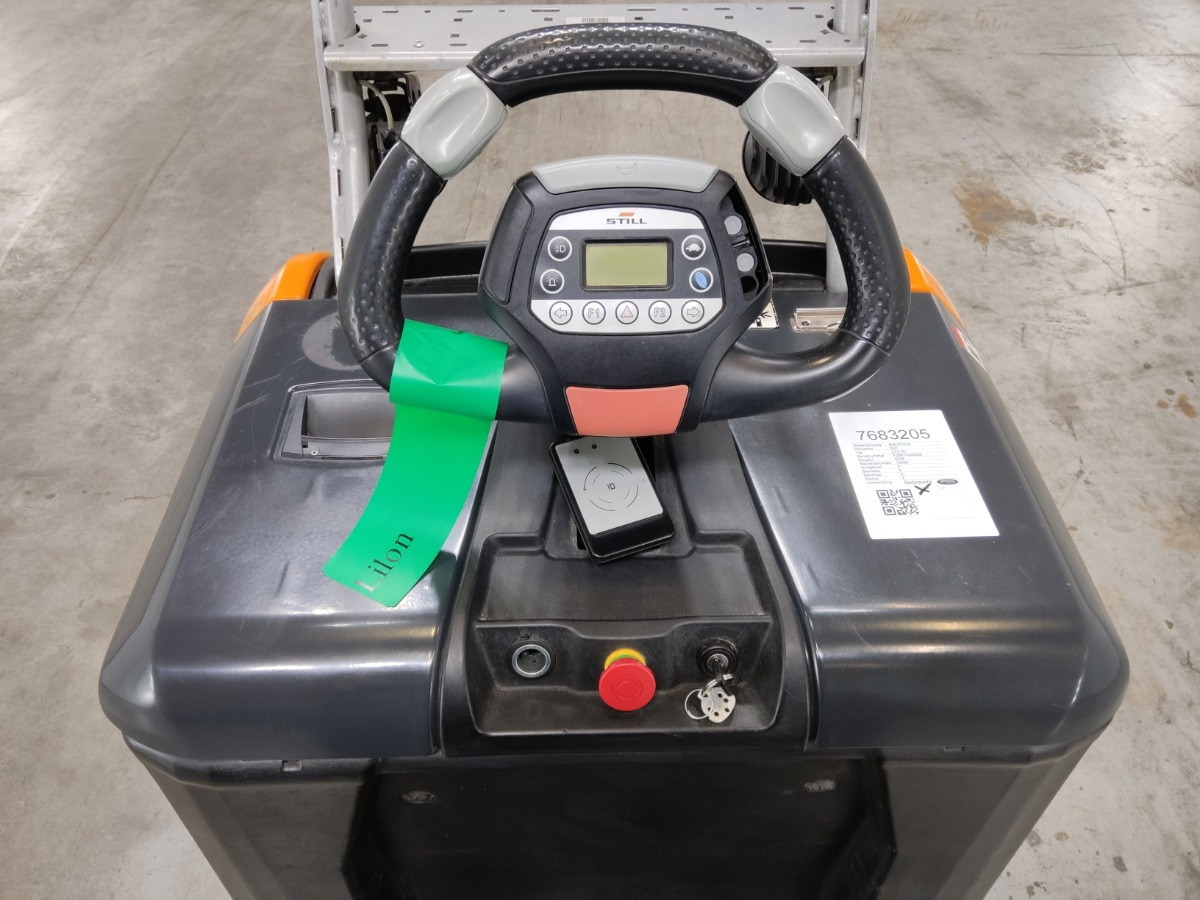 Still LTX50/LIION - Tow tractor: picture 3 Still LTX50/LIION - Tow tractor: picture 3