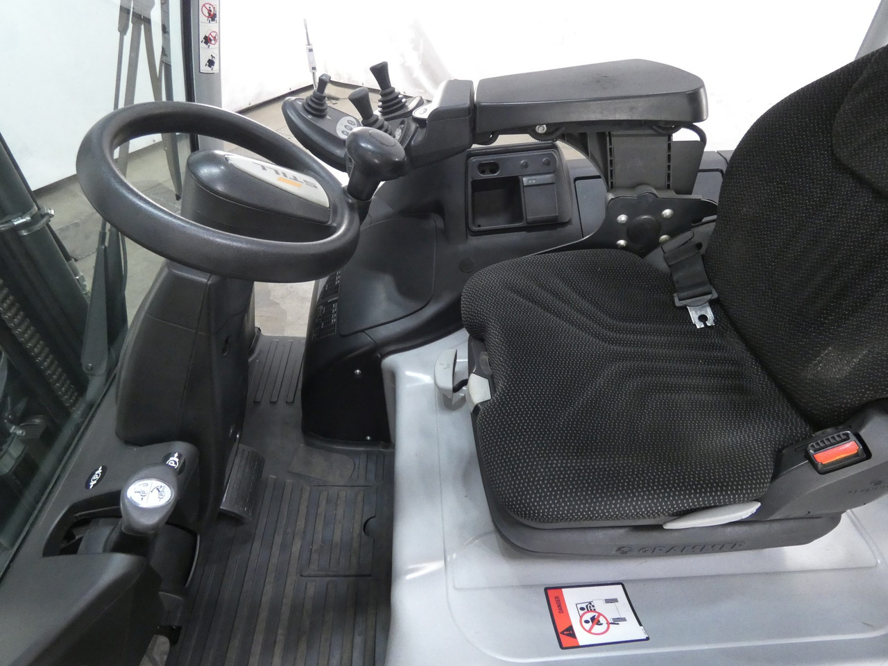 Still RX60-25 - Electric forklift: picture 3 Still RX60-25 - Electric forklift: picture 3