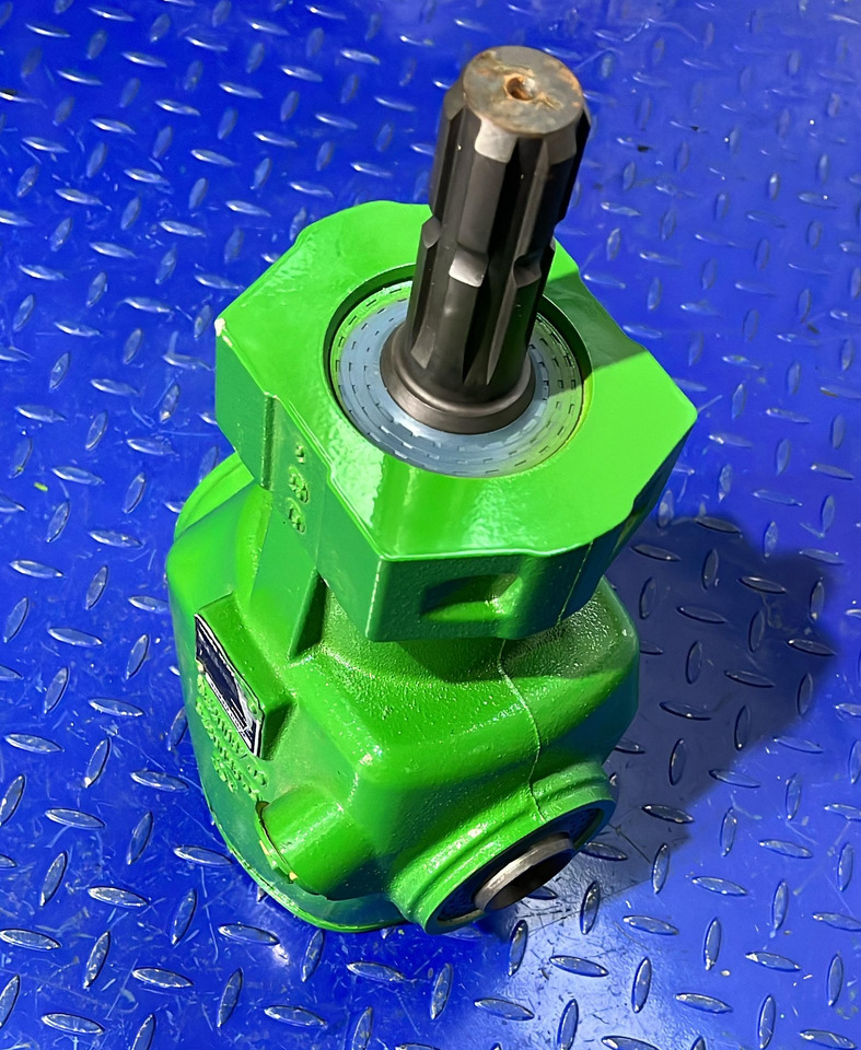 John Deere Gear case Differential DE20959 - Gearbox and parts: picture 1 John Deere Gear case Differential DE20959 - Gearbox and parts: picture 1