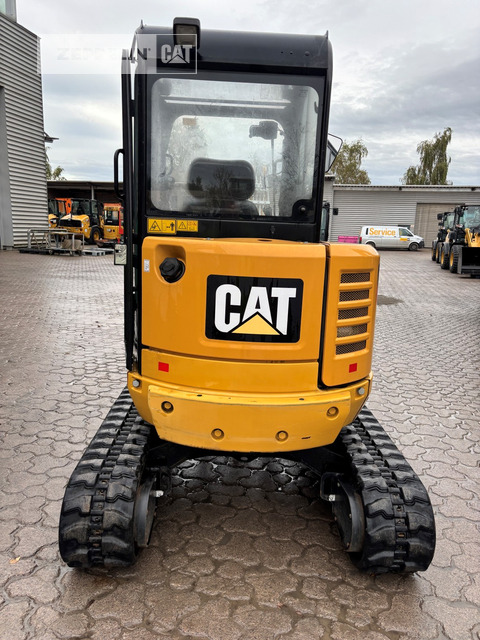 Cat 302.7D - Mini excavator: picture 4 Cat 302.7D - Mini excavator: picture 4