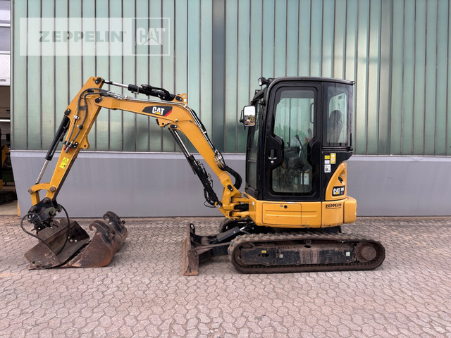 Cat 303ECR - Mini excavator: picture 2 Cat 303ECR - Mini excavator: picture 2