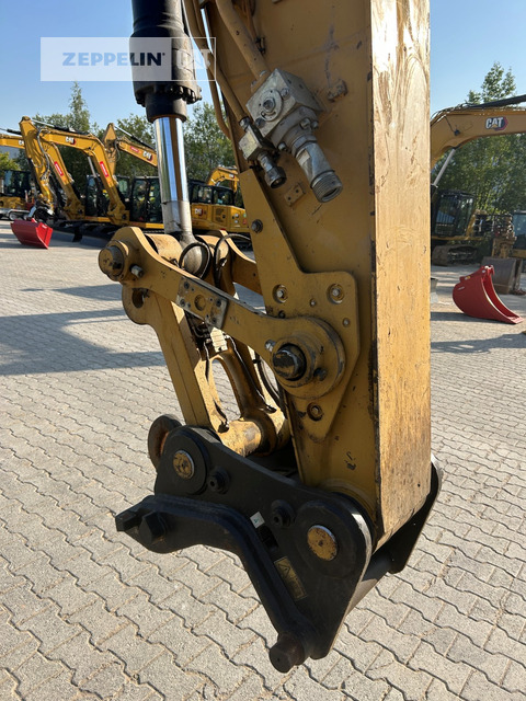 Crawler excavator Cat 323-07B: picture 20