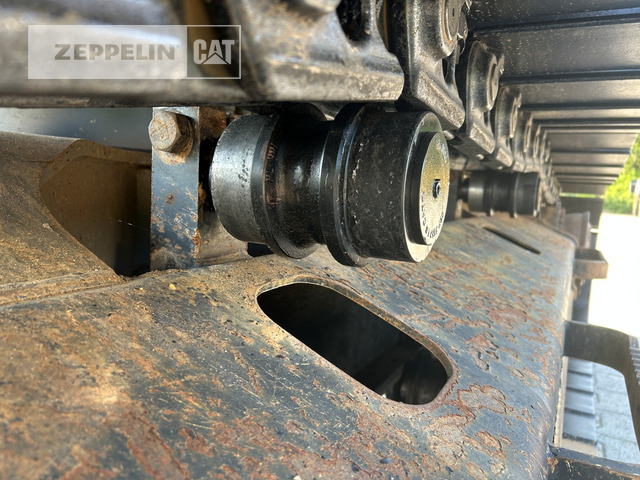 Crawler excavator Cat 323-07B: picture 14